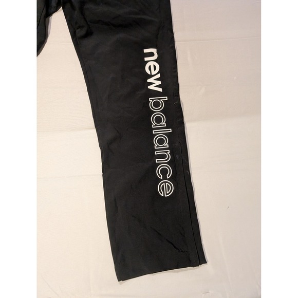 New Balance Mens Medium Black Track Sweat Pants Athletic Running Joggers Gym - Picture 2 of 7